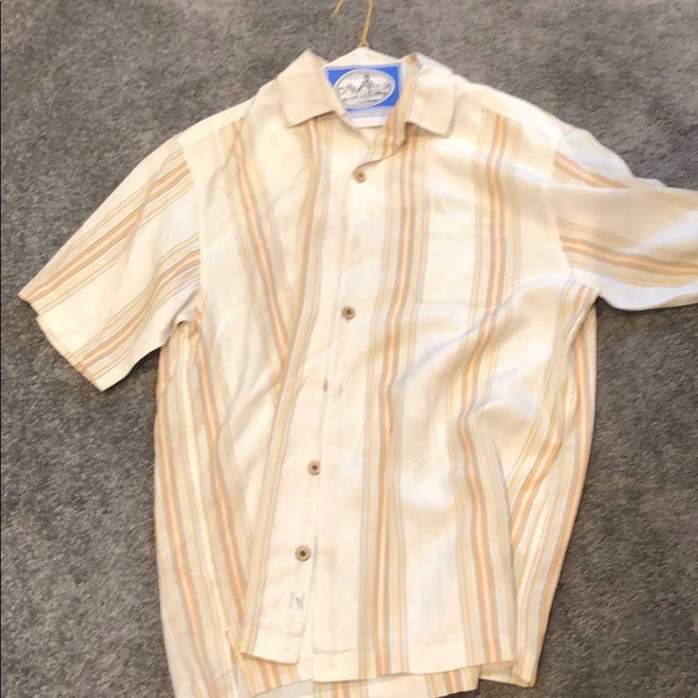 Tommy Bahama short sleeve shirt